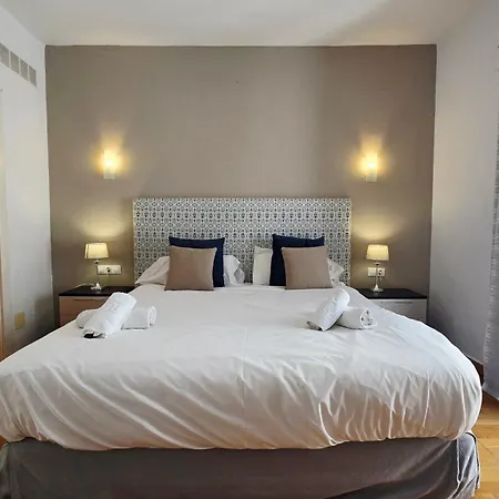 2 Bedroom Frontline Puerto Banus Views Rdr299 Apartamento Marbella