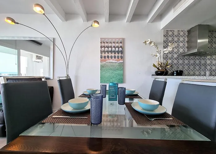 Appartamento 2 Bedroom Frontline Puerto Banus Views Rdr299 *
